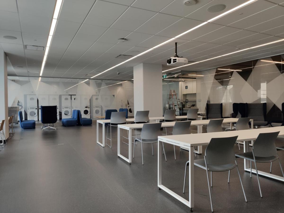 Toronto Metropolitan University-Daphne Cockwell Complex Residence Eksteriør bilde